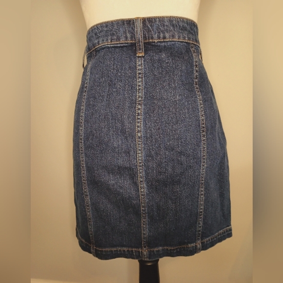 Madewell Button Front Denim Skirt - Picture 3 of 4
